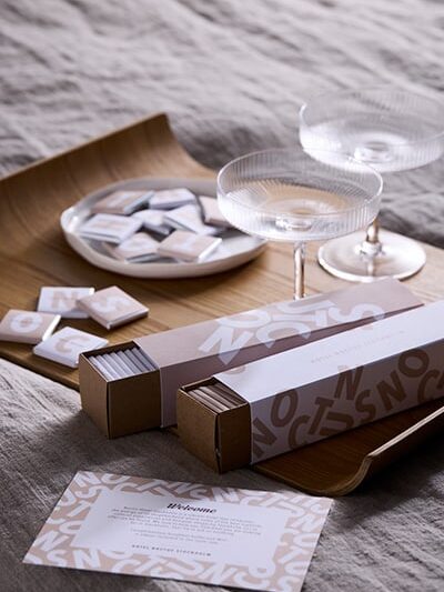 Quatre slidebox med ett neutralt motiv som inspirationsbild