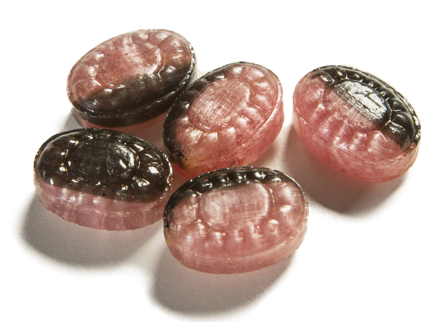 Hårdkaramellen powder packed strawberry liquorice